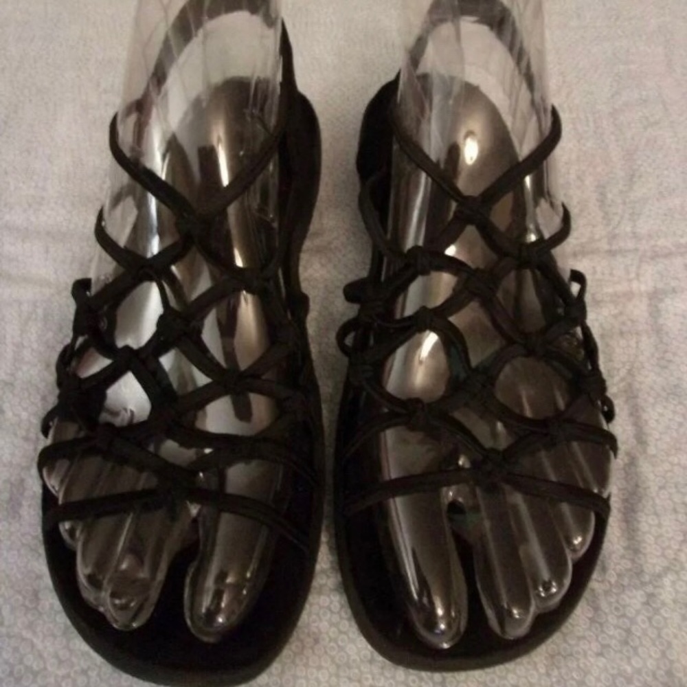 Skechers very cute sandals
